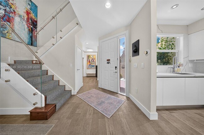 Photo - 21007 NE 34th Pl