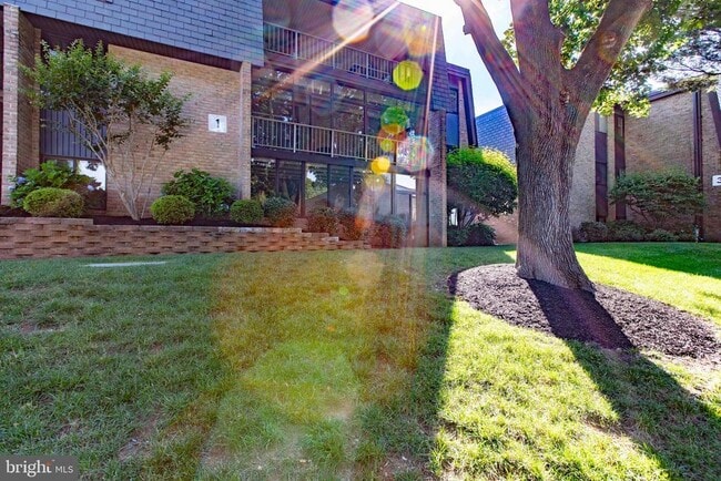Photo - 1 Stonehenge Cir Unidad 2