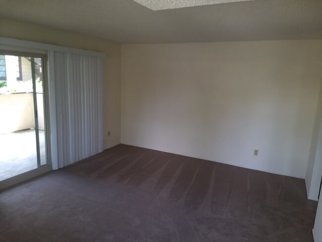 8503 Summerdale Rd Unit Condo
