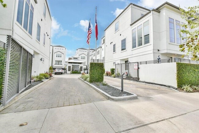 Photo - 423 T C Jester Blvd