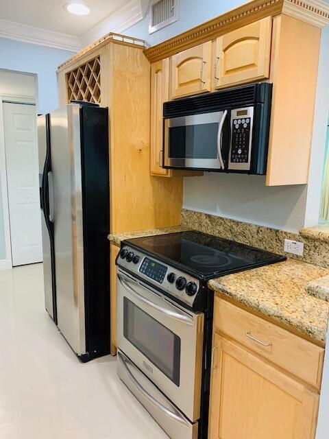 Photo - 1515 E Broward Blvd Unit 223