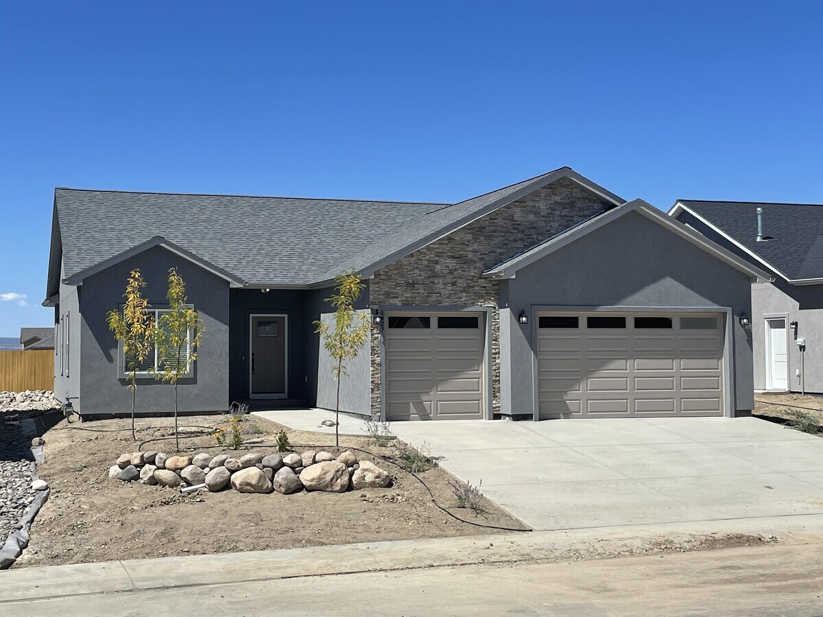 Photo - 1427 Blue Creek Ave