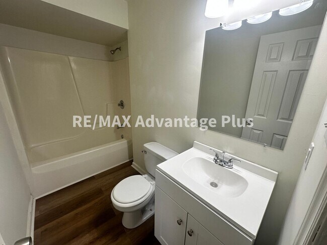 Photo - 108 Carter St Unidad 2