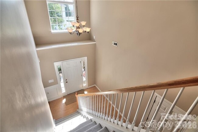 19243 Kanawha Dr