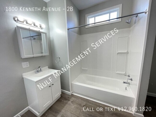 Photo - 1800 Kenneth Ave Unit 2B