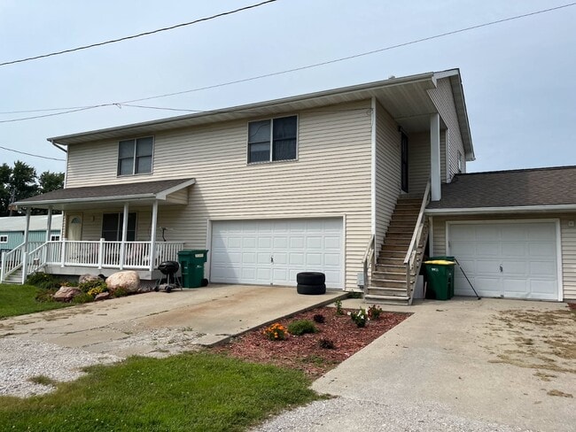 Photo - 1201 Laurel St Unit B