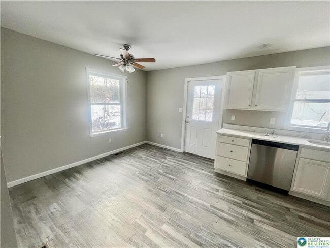 Photo - 138 Chestnut St