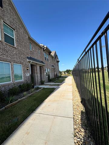 Photo - 5720 Lakeview Dr