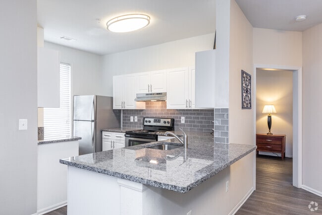 2BR, 2BA - 1,290SF