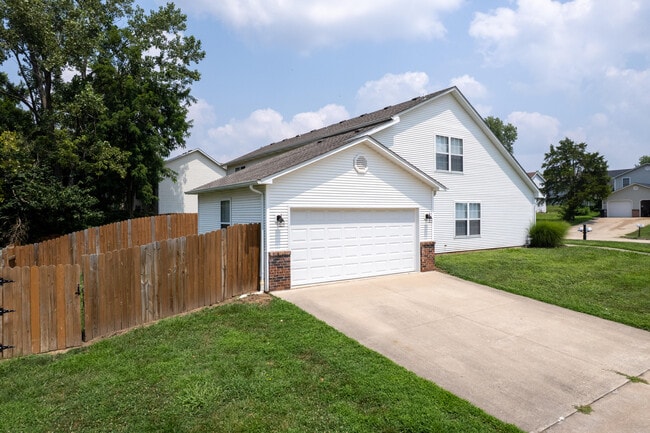Photo - 5015 CARRIE RIDGE Dr