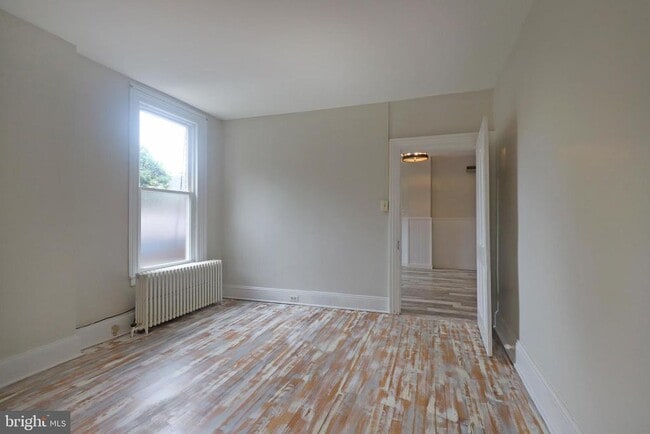 Photo - 17 N Franklin St