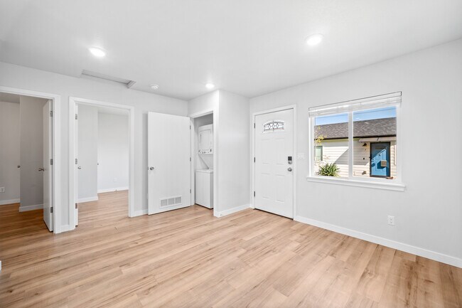 Photo - Sumner Commons