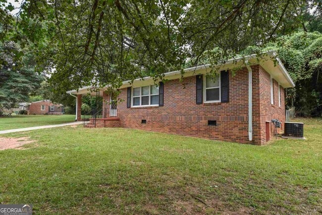 Photo - 105 Whitehead Terrace E