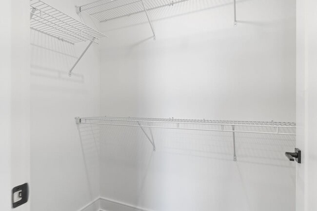 Photo - 788 West Midtown