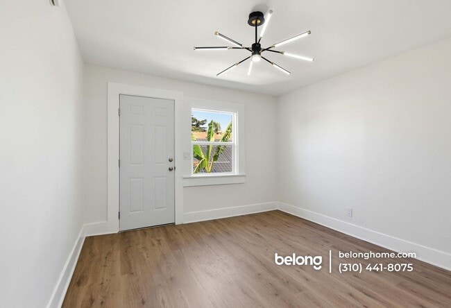 Photo - 1474 W Vernon Ave Unidad 3