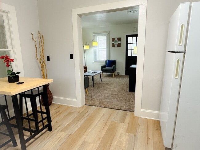 Photo - Princeton WI - 2/3 Bedroom, 1 bath house