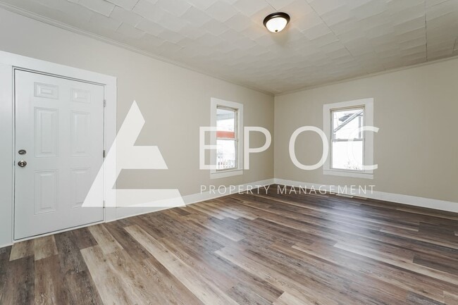 Photo - 1604 NE 22nd St