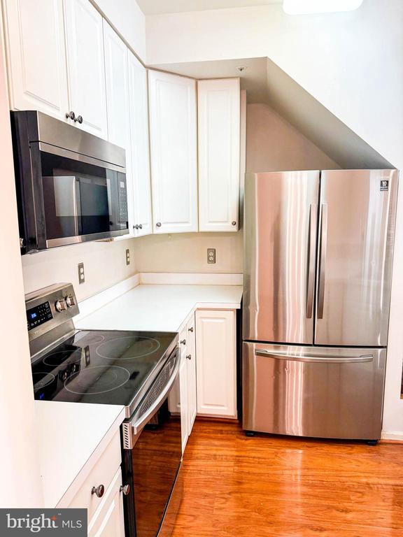 Photo - 5211 Duke Ct