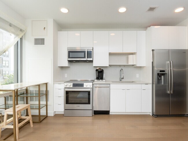 Photo - 45 Lewis St Unit 202