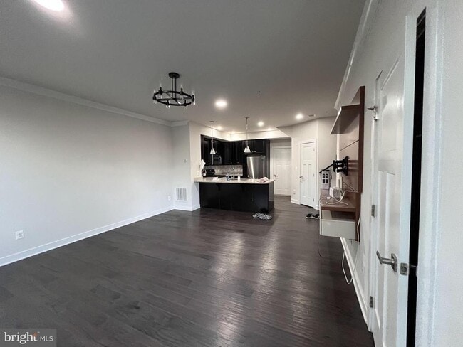 Photo - 42593 Burbank Terrace