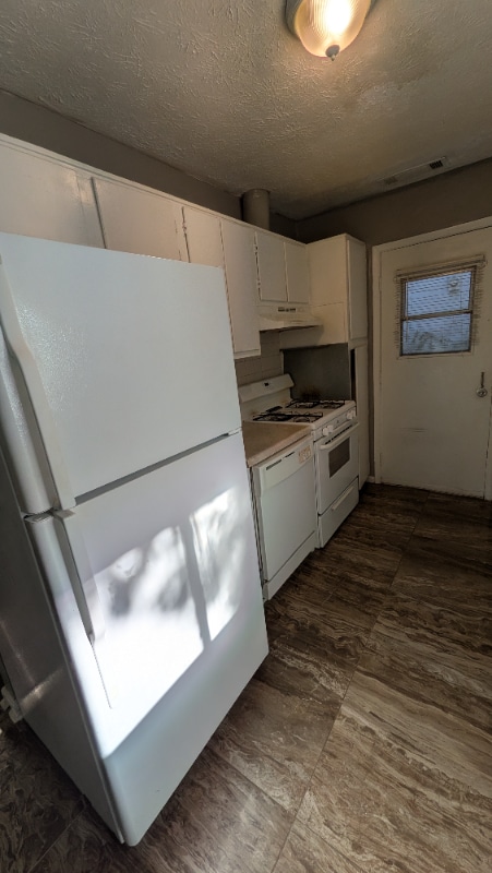 Photo - 1534 Spender Dr