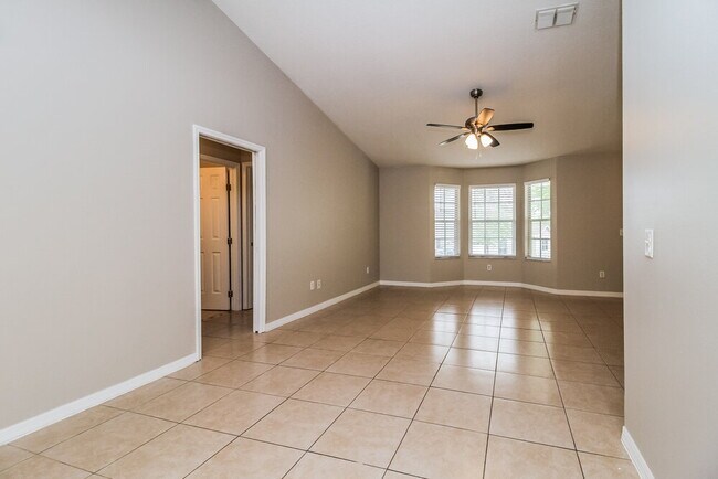 301 Morningview Dr