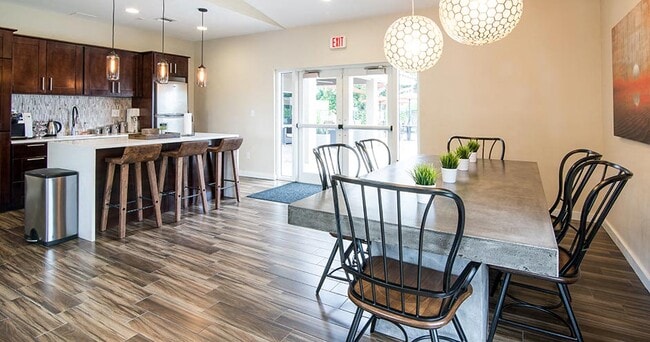 Pavilions at Deer Chase Apartments