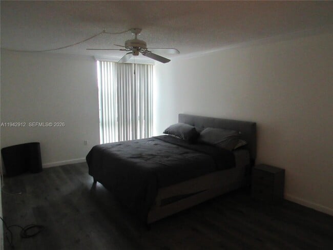 Photo - 1101 River Reach Dr Unit 418