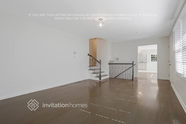 Photo - 2372 Oakridge Ct