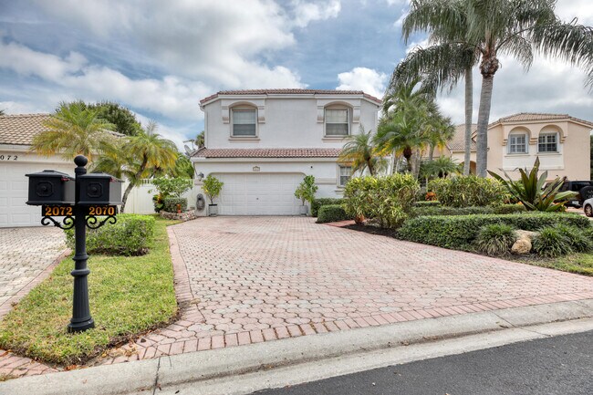 2070 Chagall Cir