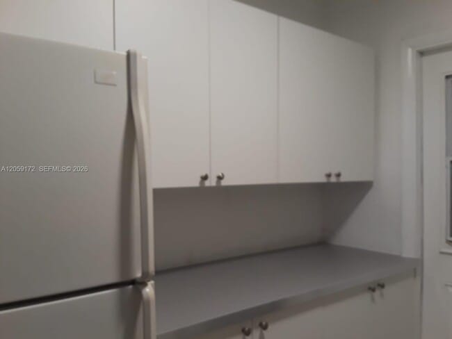 Photo - 5647 Hayes St Unidad A