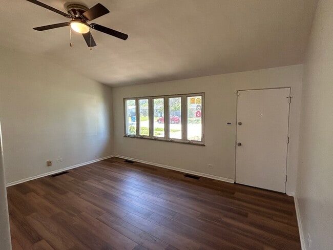 Photo - 1353 Stanley Blvd