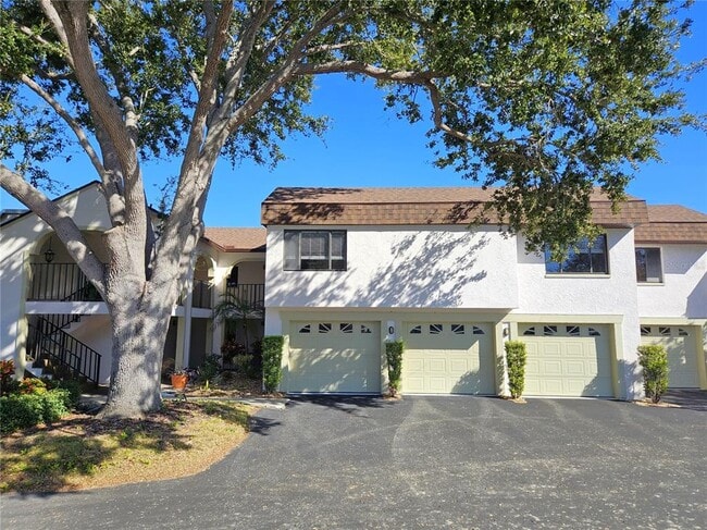 Building Photo - 812 Capri Isles Blvd Unit 225