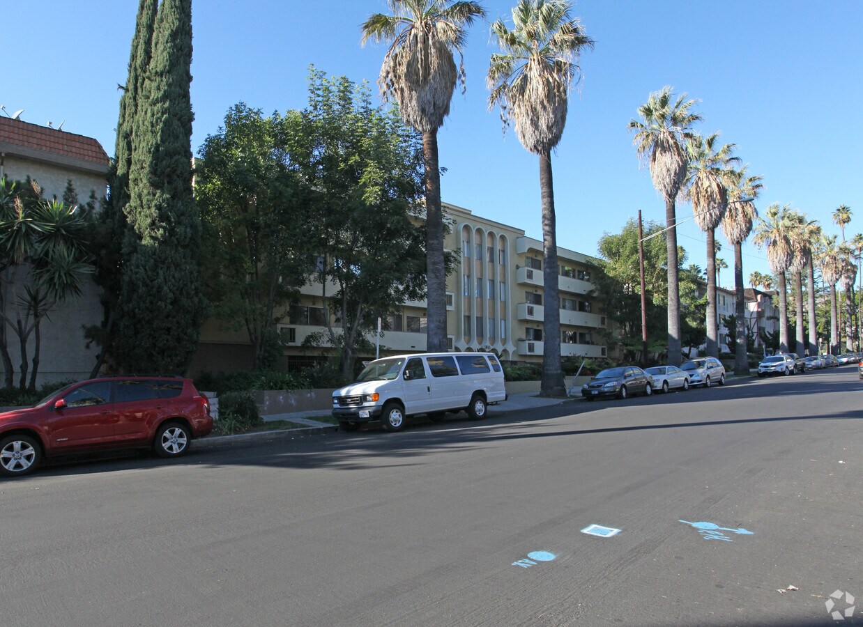 Photo - Rodney Apartments