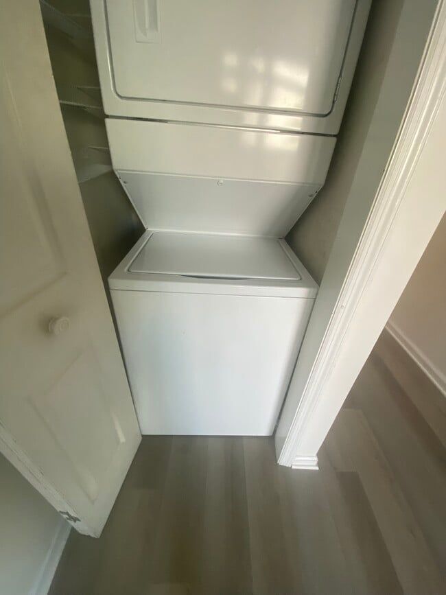 Photo - 3389 Northside Dr