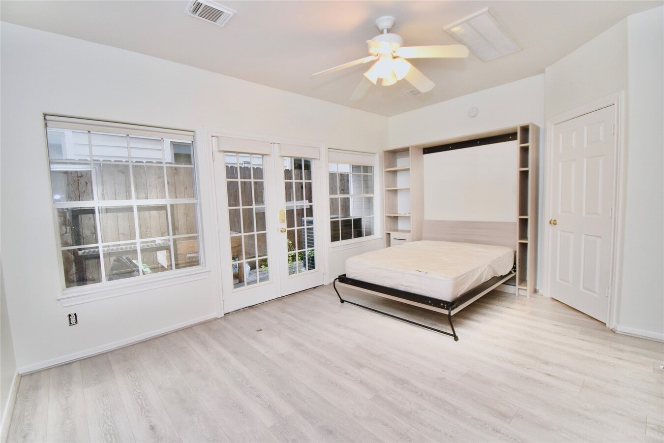 Photo - 2024 Welch St