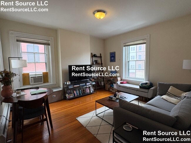 Building Photo - 23 Ware St Rental