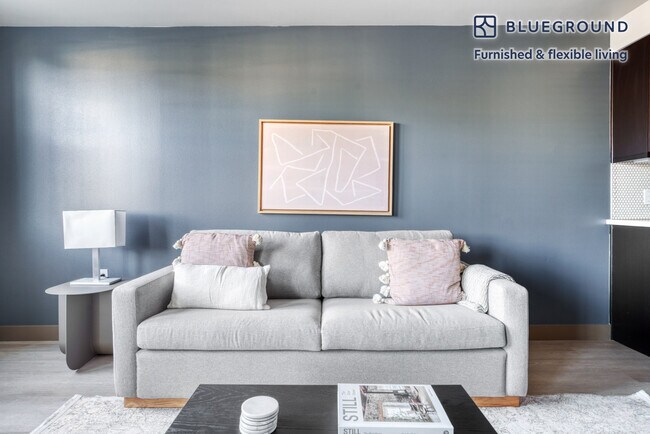 920 Bayswater Ave Unit SI FL3-ID1056