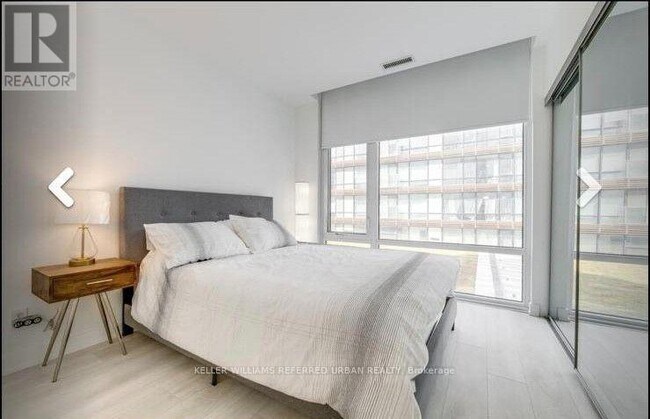 Photo - 501 Yonge St Unit 805