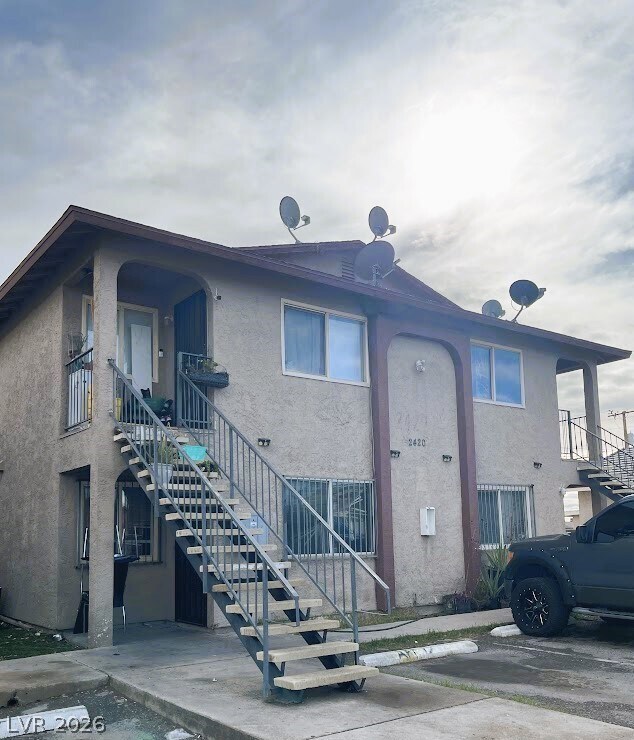 Photo - 2420 Ellis St