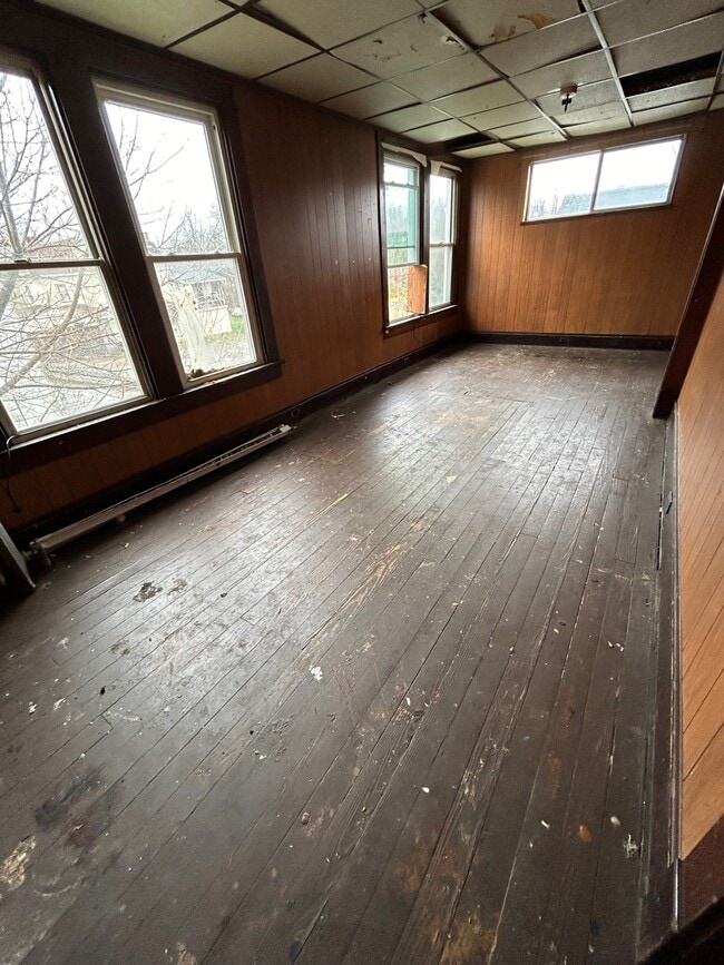 Photo - 183 S Mount Vernon Ave Unit A