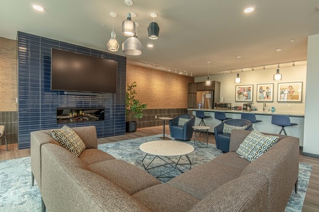 Rise Hawthorne Pointe - sala comunitaria - Rise-Madison