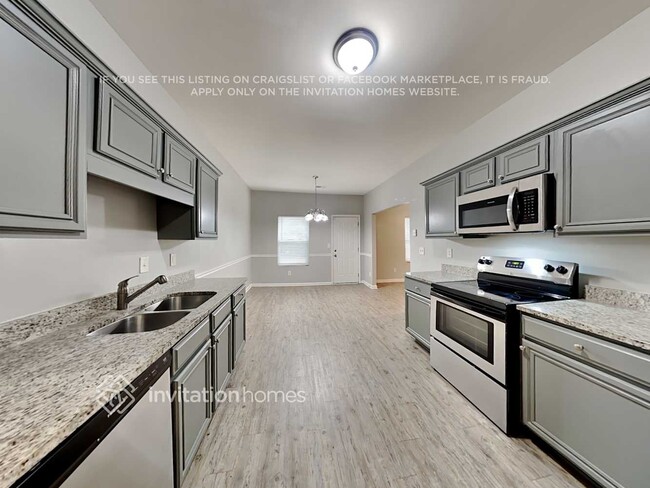 Photo - 5010 Pioneer Pkwy