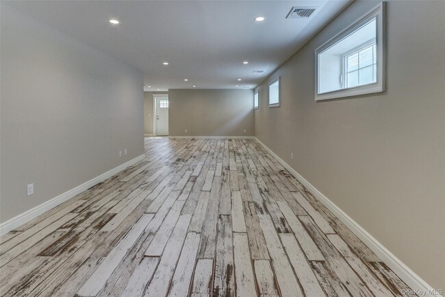 Photo - 538 W Walnut St