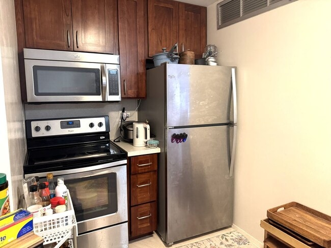 Photo - Executive Centre Unit 3310