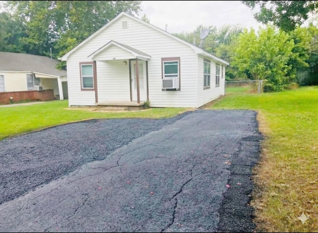 Photo - Charming 2bd 1ba Close to the Downtown Durant