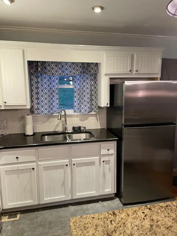 Photo - 183 Lakeside Dr