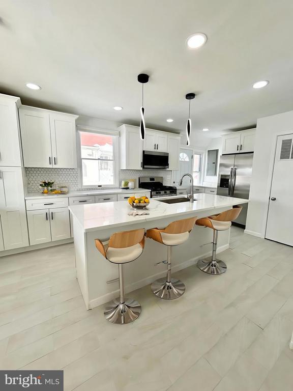 Photo - 1007 Ripley St