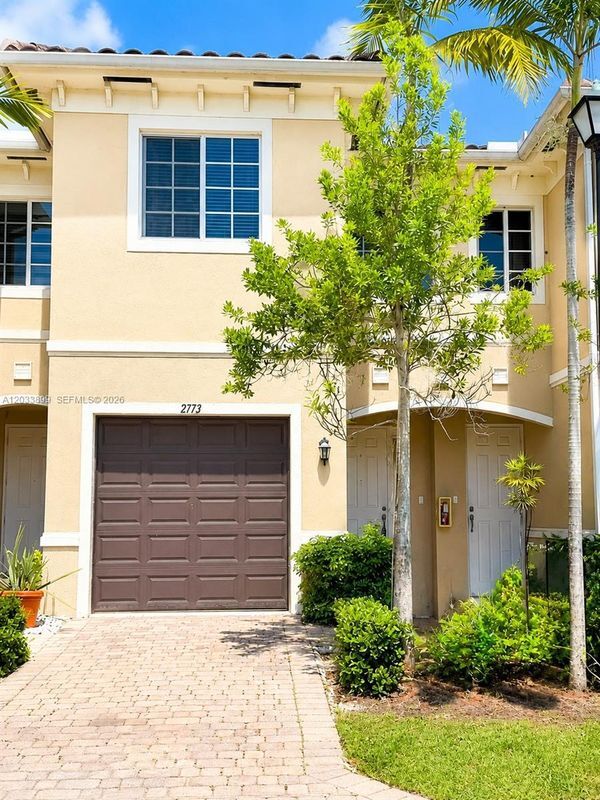 Building Photo - 2765 SW 81st Terrace