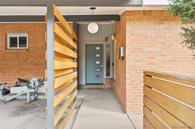 Photo - 2234 S Stuart St